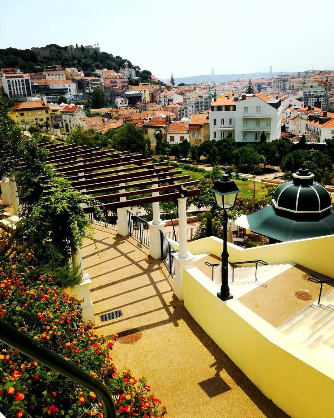 Апартаменти Costa Do Castelo Terrace, Em Rua Dos Lagares 8 Лісабон Екстер'єр фото