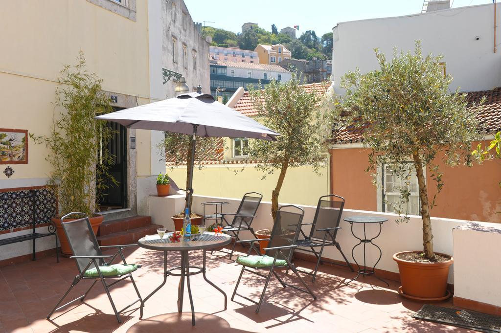 Апартаменти Costa Do Castelo Terrace, Em Rua Dos Lagares 8 Лісабон Номер фото